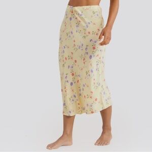 NWT Billabong Butter Yellow Floral Skirt
